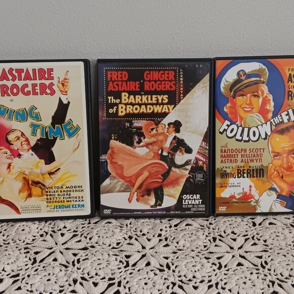 Astaire & Rogers - 10 DVD Collection Volumes 1 and 2 - Picture 6 of 7